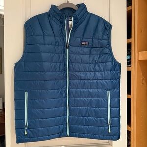 NWOT Patagonia Men’s Blue Down Sweater Vest, size L